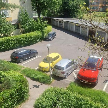 University Apartment Baia Mare Extérieur photo